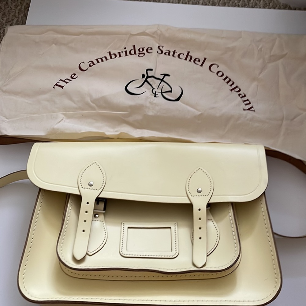 Cambridge Satchel Bag View 6